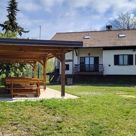 Hotel Koca Sredi Gozda Kanal Esterno foto