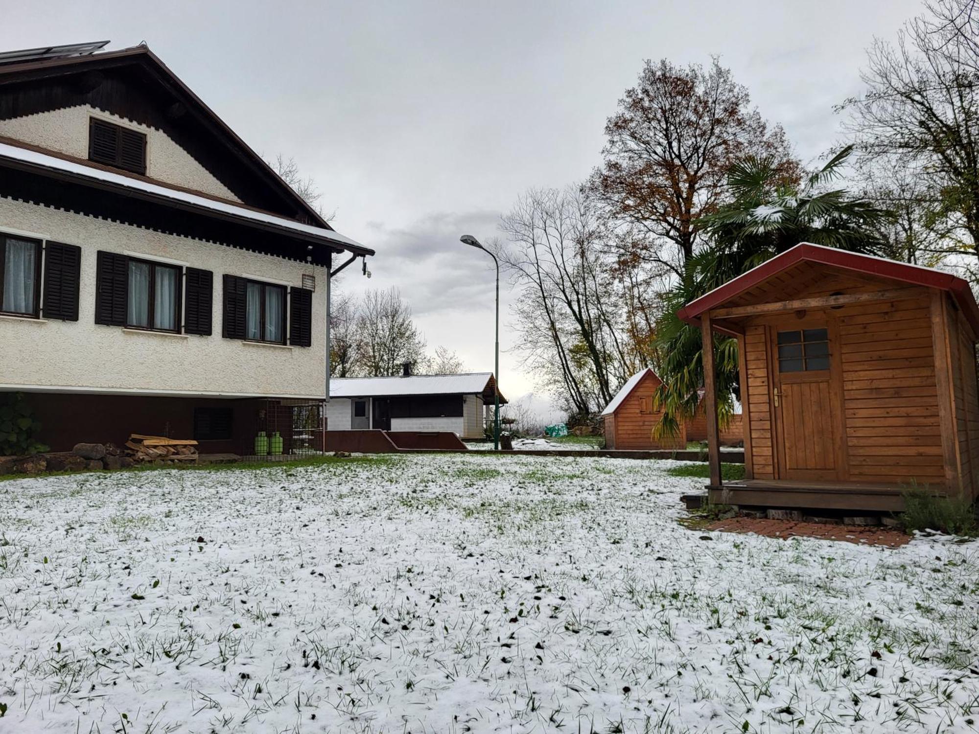 Hotel Koca Sredi Gozda Kanal Esterno foto